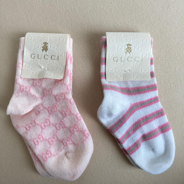 Gucci(グッチ)のGUCCI ベビー靴下　ソックス キッズ/ベビー/マタニティのこども用ファッション小物(靴下/タイツ)の商品写真