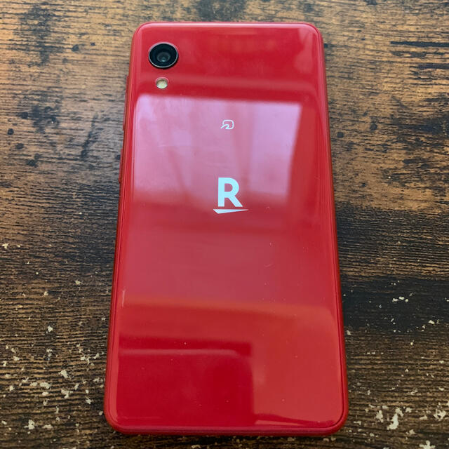 Rakuten(ラクテン)のRakuten Mini Red スマホ/家電/カメラのスマートフォン/携帯電話(スマートフォン本体)の商品写真