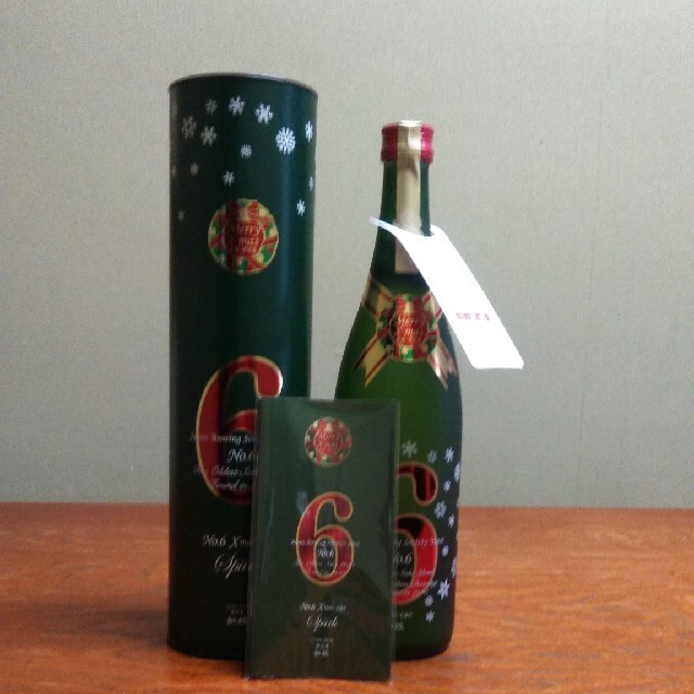 新政no.6Xmas-type 食品/飲料/酒の酒(日本酒)の商品写真