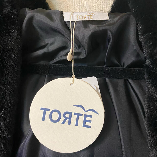 TORTE(トルテ)のファーコート レディースのジャケット/アウター(毛皮/ファーコート)の商品写真