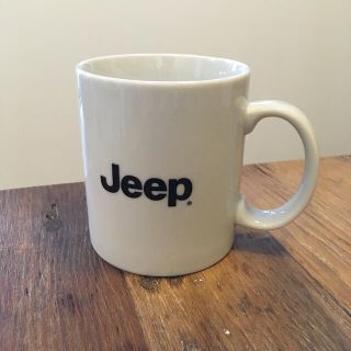 ジープ(Jeep)のJEEP マグカップ（新品未使用）(グラス/カップ)