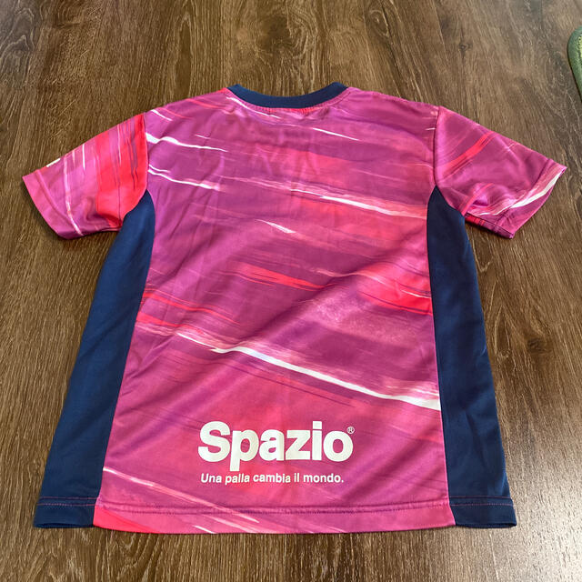 ☆ムーンキール様専用☆spazio トレーニングシャツ　子供用　140 スポーツ/アウトドアのサッカー/フットサル(ウェア)の商品写真