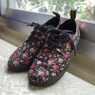 ドクターマーチン(Dr.Martens)のドクターマーチン　Dr.Martens ALDGATE 花柄　スニーカー　UK4(スニーカー)