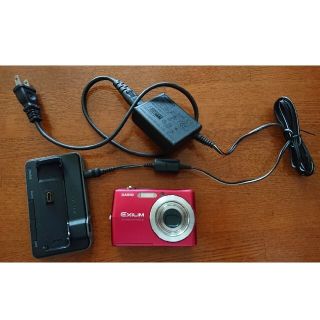 カシオ(CASIO)のcasio EXILIM 7.2 mega pixels ジャンク品(コンパクトデジタルカメラ)