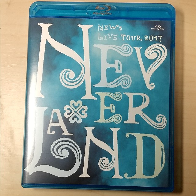 NEWS　LIVE　TOUR　2017　NEVERLAND Blu-ray エンタメ/ホビーのDVD/ブルーレイ(ミュージック)の商品写真