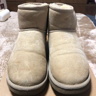 アグ(UGG)のUGG ムートンブーツ(ブーツ)