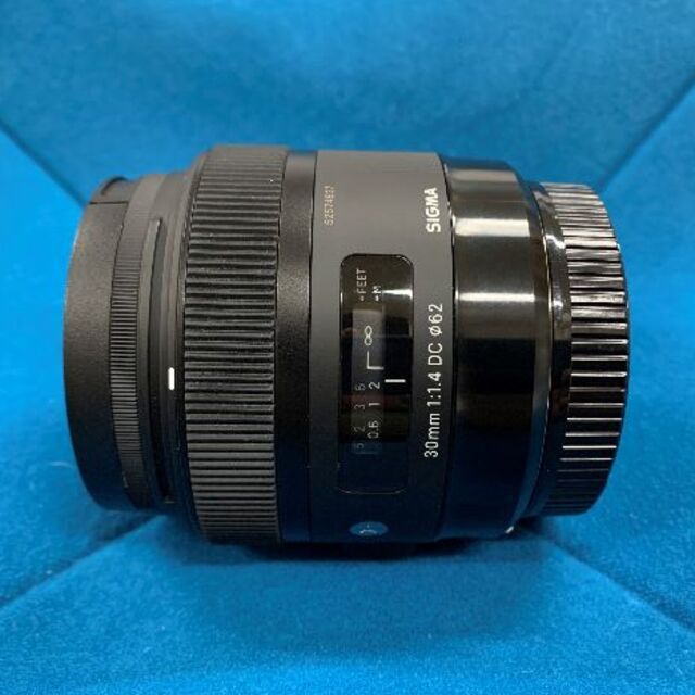 SIGMA 30mm F1.4 DC HSMカメラ