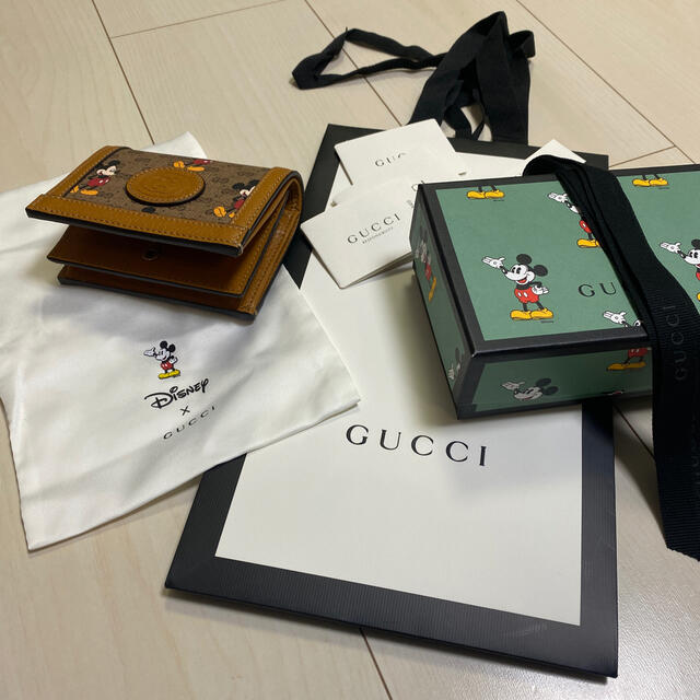 Gucci(グッチ)のグッチの財布 レディースのファッション小物(財布)の商品写真