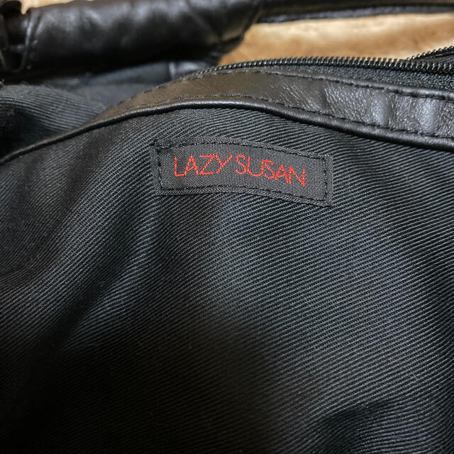 LAZY SUSAN(レイジースーザン)のLAZY SUSAN バッグ レディースのバッグ(ショルダーバッグ)の商品写真