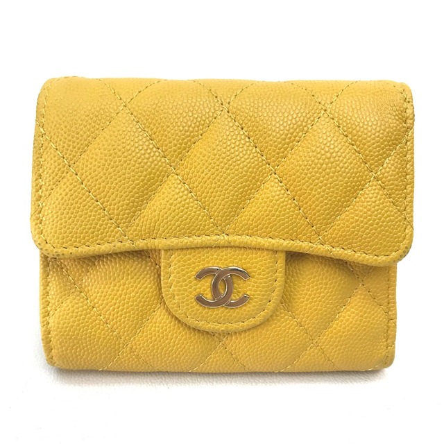 上品なスタイル CHANEL シャネル - CHANEL マトラッセ イエロー