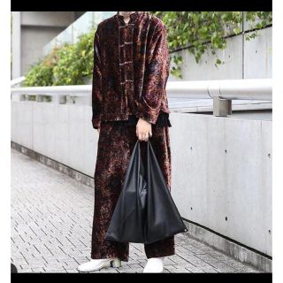 リリースの TOGA VIRILIS 19AW Velvet print Pantsの通販 by 3rd