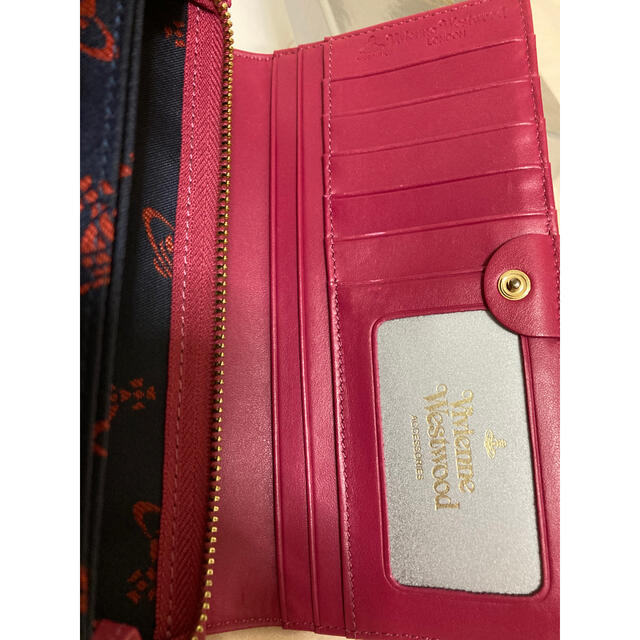 Vivienne Westwood(ヴィヴィアンウエストウッド)のヴィヴィアンウエストウッド　長財布　赤 レディースのファッション小物(財布)の商品写真