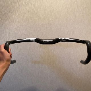 シマノ(SHIMANO)のVision Metron 4D カーボンハンドルバー　440mm(パーツ)