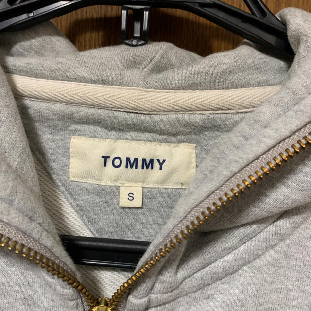 TOMMY(トミー)のトミー　パーカー　『値下げしました❗️』 メンズのトップス(パーカー)の商品写真
