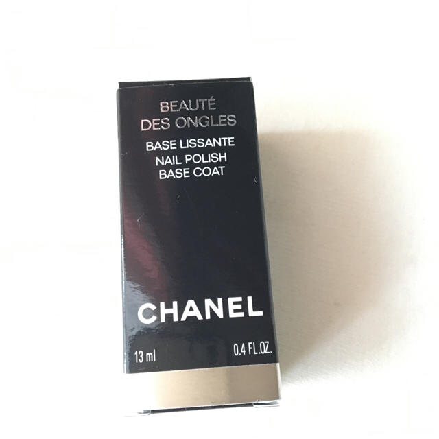 CHANEL(シャネル)のCHANEL ベースコート コスメ/美容のネイル(ネイルトップコート/ベースコート)の商品写真