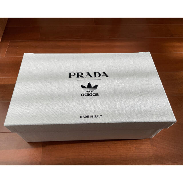 adidas(アディダス)のadidas（アディダス）PRADA スーパースター（シルバー 27.5cm） メンズの靴/シューズ(スニーカー)の商品写真