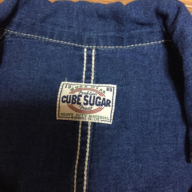 CUBE SUGAR(キューブシュガー)のCUBESUGARのデニムシャツ レディースのトップス(シャツ/ブラウス(半袖/袖なし))の商品写真