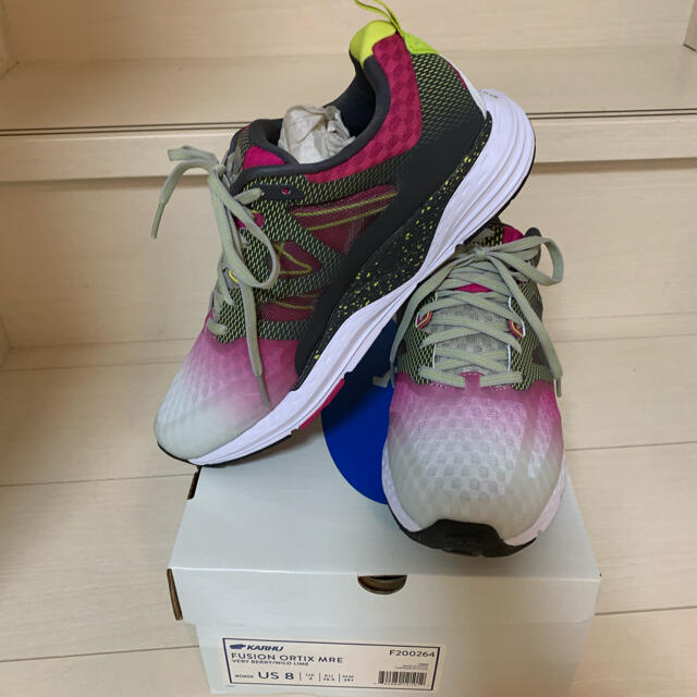 KARHU(カルフ)のKARHU FUSION ORTIX MRE レディースの靴/シューズ(スニーカー)の商品写真