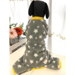 【新品⭐︎未使用】犬服　フリース　つなぎ　ロンパース(犬)