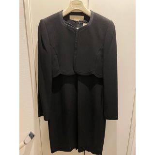 ニナリッチ(NINA RICCI)の18日までNINA RICCI ニナリッチ ブラックフォーマル ワンピーススーツ(礼服/喪服)