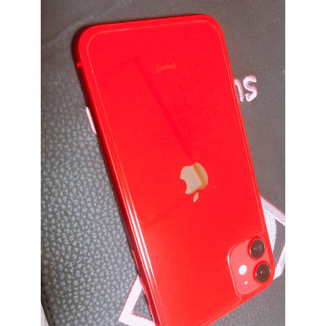 iPhone(アイフォーン)のiPhone11 product RED 64GB docomo スマホ/家電/カメラのスマートフォン/携帯電話(スマートフォン本体)の商品写真