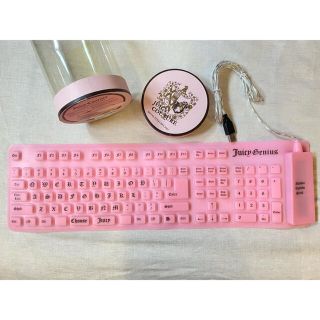 ジューシークチュール(Juicy Couture)の新品未使用！JuicyCouture  フレキシブルキーボード　ピンク　箱付き(PC周辺機器)