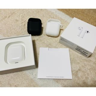 アイフォーン(iPhone)のApple AirPods 第二世代  充電ケースと両耳のみ(ヘッドフォン/イヤフォン)