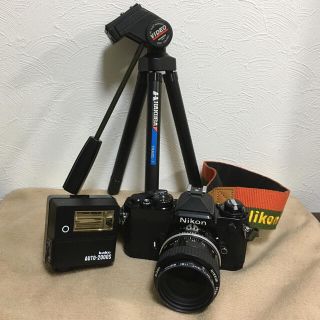 ニコン FE2 一眼レフカメラ ジャンク 三脚 ストロボ-