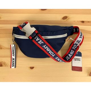 トミーヒルフィガー(TOMMY HILFIGER)の未使用 トミーヒルフィガー　トミージーンズ ボディバッグ サコッシュ(ボディバッグ/ウエストポーチ)