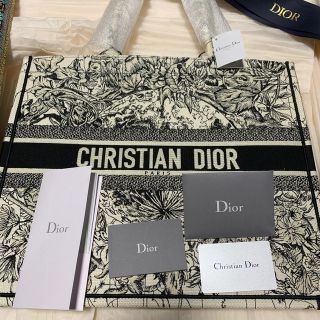 クリスチャンディオール(Christian Dior)の今だけ値下げ【希少商品】Dior book tote 2021クルーズ(トートバッグ)