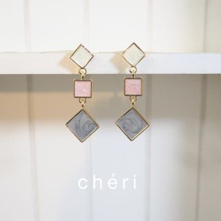 ケービーエフ(KBF)のchéri ピアス No.189(ピアス)