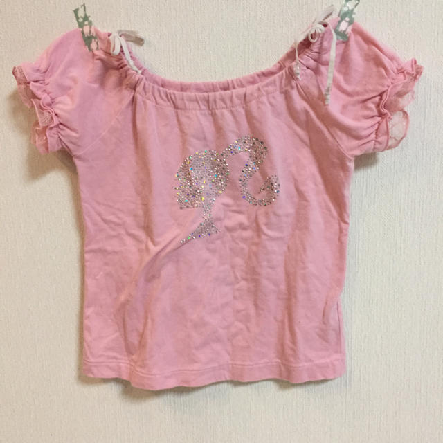 Barbie(バービー)のバービー120 オフショルTシャツ キッズ/ベビー/マタニティのキッズ服女の子用(90cm~)(Tシャツ/カットソー)の商品写真