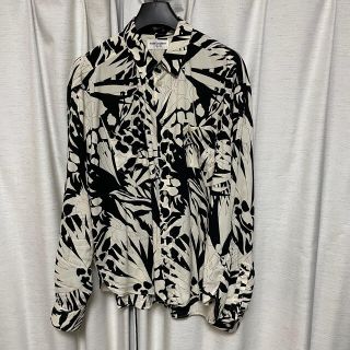 SAINT LAURENT(シャツ)のフリマアイテム一覧 SAINT LAURENT(シャツ)のフリマアイテム一覧