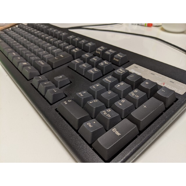 Topre REALFORCE 108UBK 日本語配列 ソフトタクタイル スマホ/家電/カメラのPC/タブレット(PC周辺機器)の商品写真