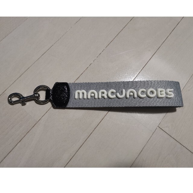 MARC JACOBS(マークジェイコブス)の4K様専用【新品未使用】MARC JACOBS バックチャーム レディースのファッション小物(その他)の商品写真