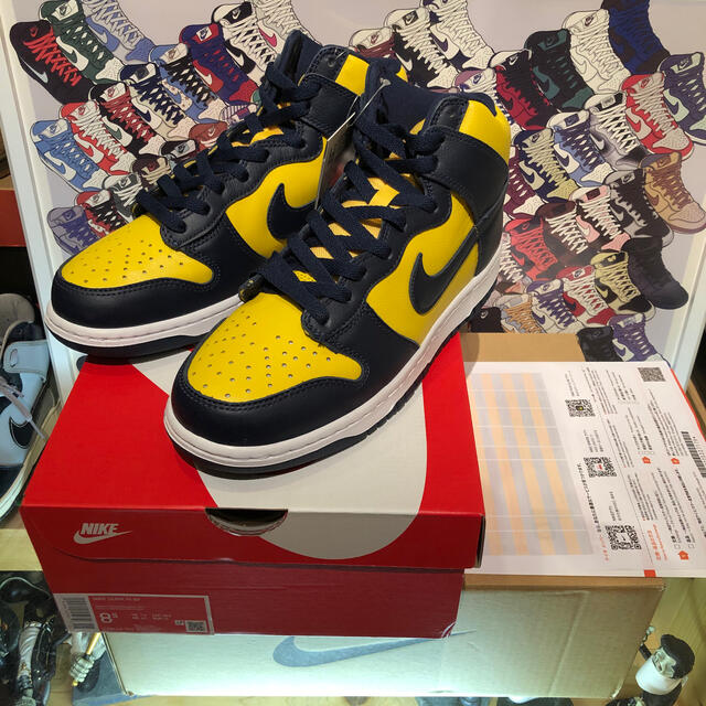 スニーカーNIKE DUNK HI SP ミシガン　Michigan 紺黄