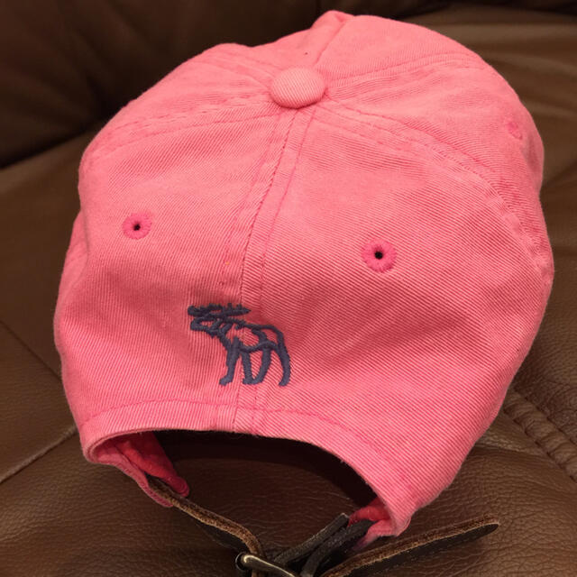 Abercrombie&Fitch(アバクロンビーアンドフィッチ)のアバクロ ピンク帽子 中古 レディースの帽子(キャップ)の商品写真