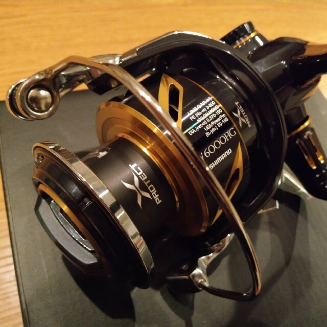 SHIMANO(シマノ)のシマノ '20 ステラSW 6000HG スポーツ/アウトドアのフィッシング(リール)の商品写真