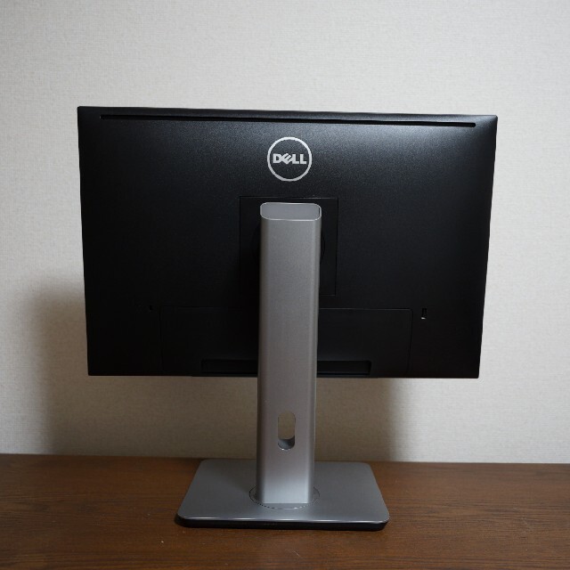 DELL(デル)のDELL U2415 液晶ディスプレイ WUXGA 1920x1200 スマホ/家電/カメラのPC/タブレット(ディスプレイ)の商品写真