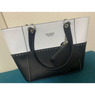 ゲス(GUESS)のGUESS トートバッグ　未使用(トートバッグ)