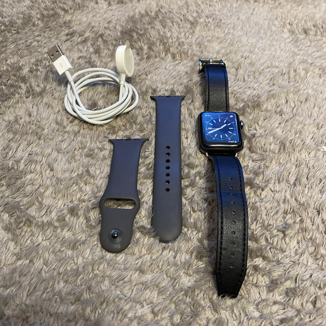 Apple Watch Series 3（GPSモデル）- 42mm