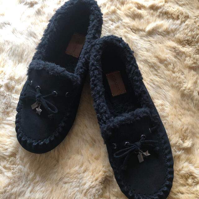 コーチCOACH ムートンモカシンローファバレエシューズミュウミュウUGG