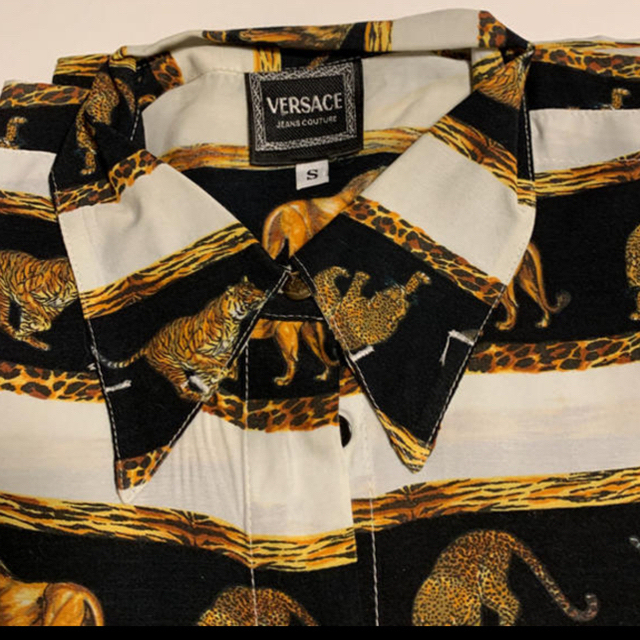 ✨未使用 VERSACE シルク100% 豹柄ブラウス✨ 【オンライン限定商品