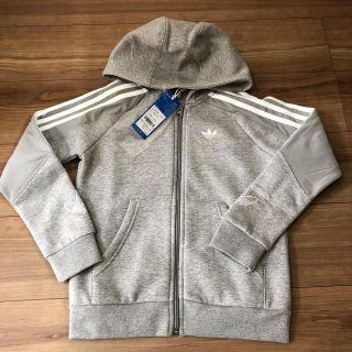 アディダス(adidas)のアディダス　adidas アウトライン パーカー　140cm(ジャケット/上着)