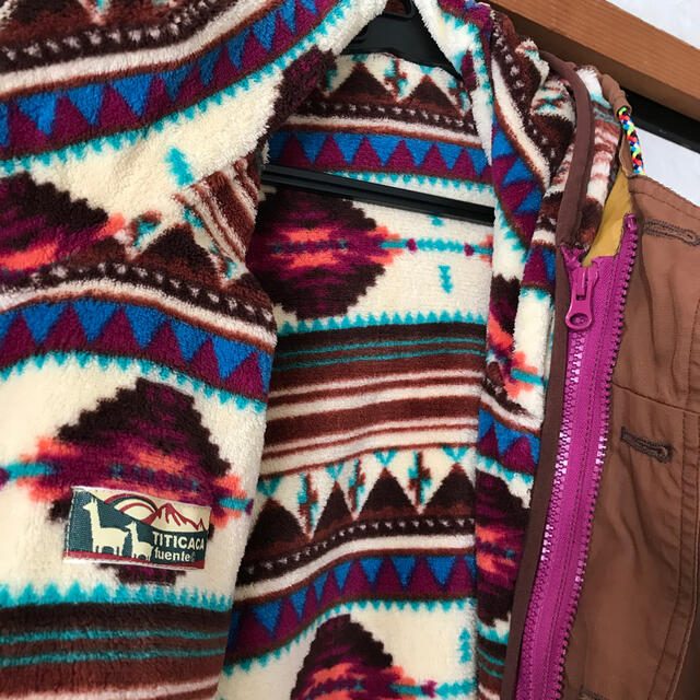 titicaca(チチカカ)の【最終値下】チチカカ3wayマウンテンパーカー　Mサイズ レディースのジャケット/アウター(ナイロンジャケット)の商品写真