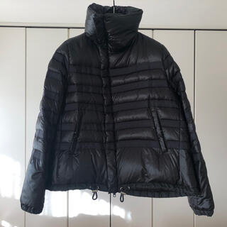 サカイ(sacai)のsacai グログランテープ　ボーダー　フレアシルエットダウン　サイズ2(ダウンジャケット)