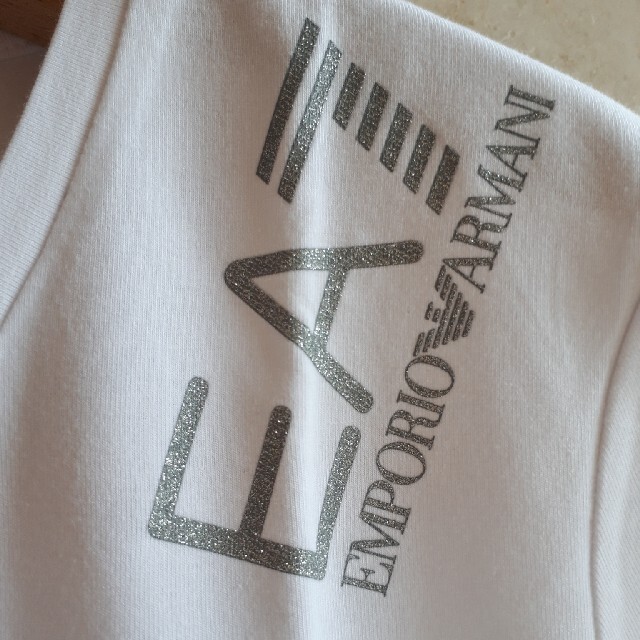 Emporio Armani(エンポリオアルマーニ)の【新品未使用】EMPORIO ARMANI Tシャツ レディースのトップス(Tシャツ(半袖/袖なし))の商品写真