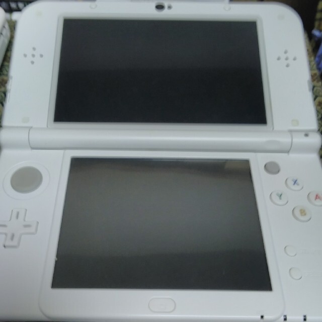 NEW3DSLLとソフトセット 1