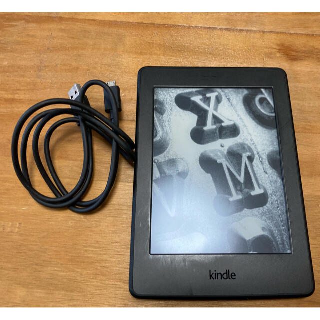 キンドルペーパーホワイト Kindle Paperwhite 第七 4GB スマホ/家電/カメラのPC/タブレット(電子ブックリーダー)の商品写真