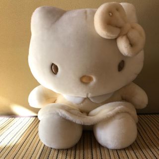 ハローキティ(ハローキティ)のハローキティー　ぬいぐるみ(ぬいぐるみ)